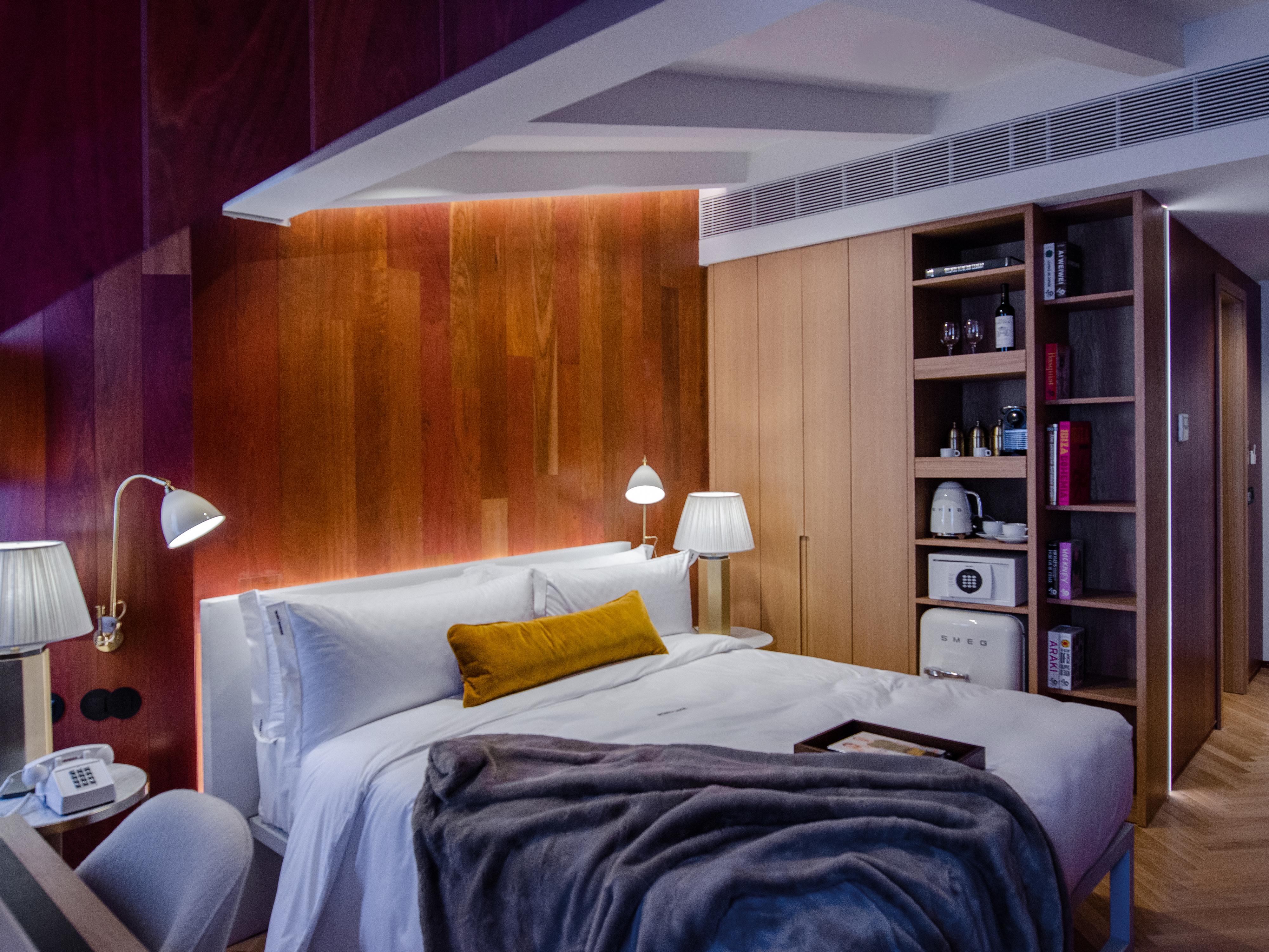 Browns Avenue Hotel Lisboa Eksteriør bilde A bedroom at the hotel