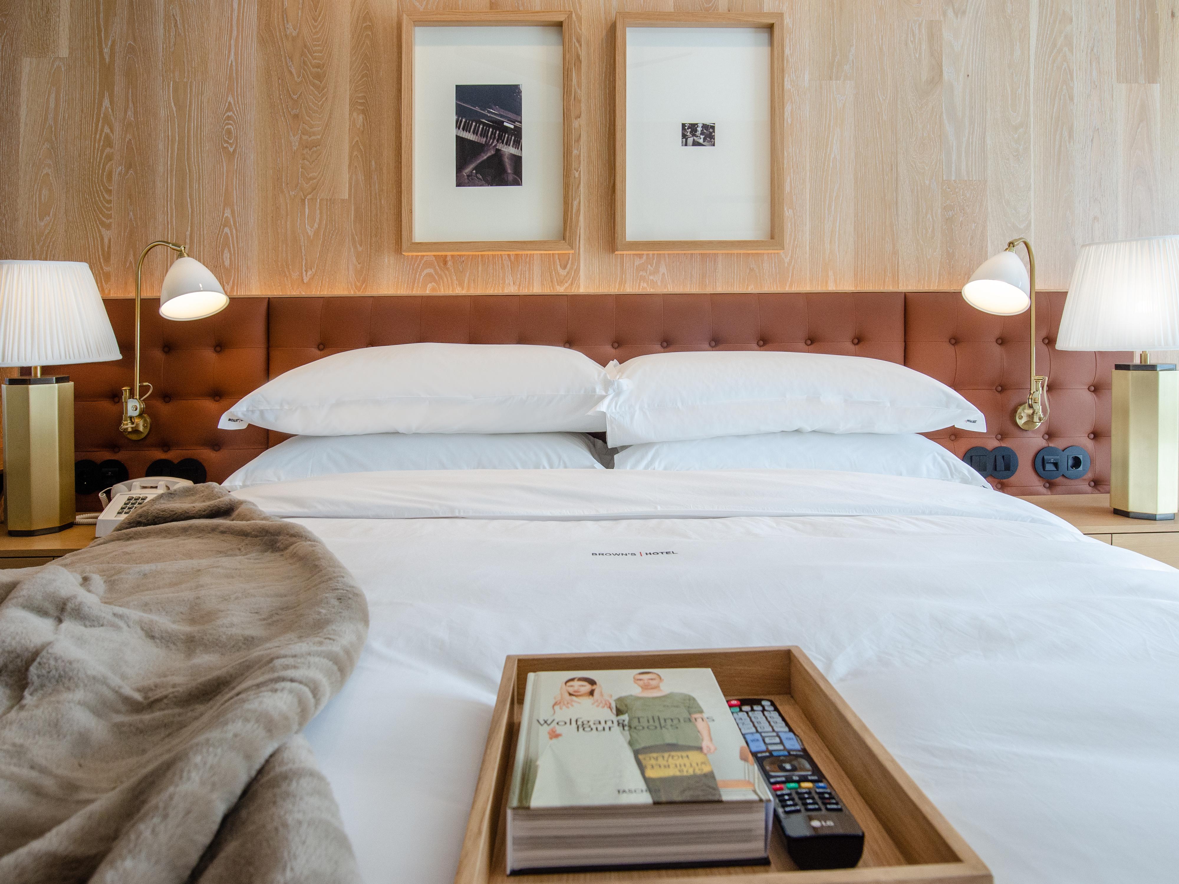 Browns Avenue Hotel Lisboa Eksteriør bilde A bedroom at the hotel