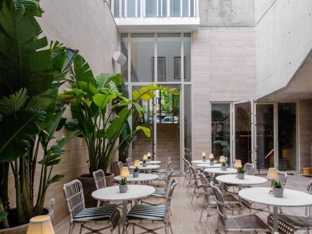 Browns Avenue Hotel Lisboa Eksteriør bilde The Café at the National Portrait Gallery