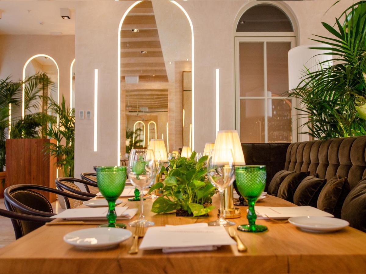 Browns Avenue Hotel Lisboa Eksteriør bilde Restaurant